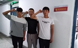 “建黨員標(biāo)兵宿舍，做文明示范先鋒”