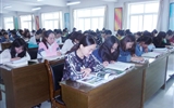 學(xué)院師生深入學(xué)習(xí)《總書記的勸學(xué)篇》《習(xí)近平勸你多讀書》《世界讀書日，我們?yōu)槟憷首x一封總理來(lái)信》，開展讀書月系列活動(dòng)